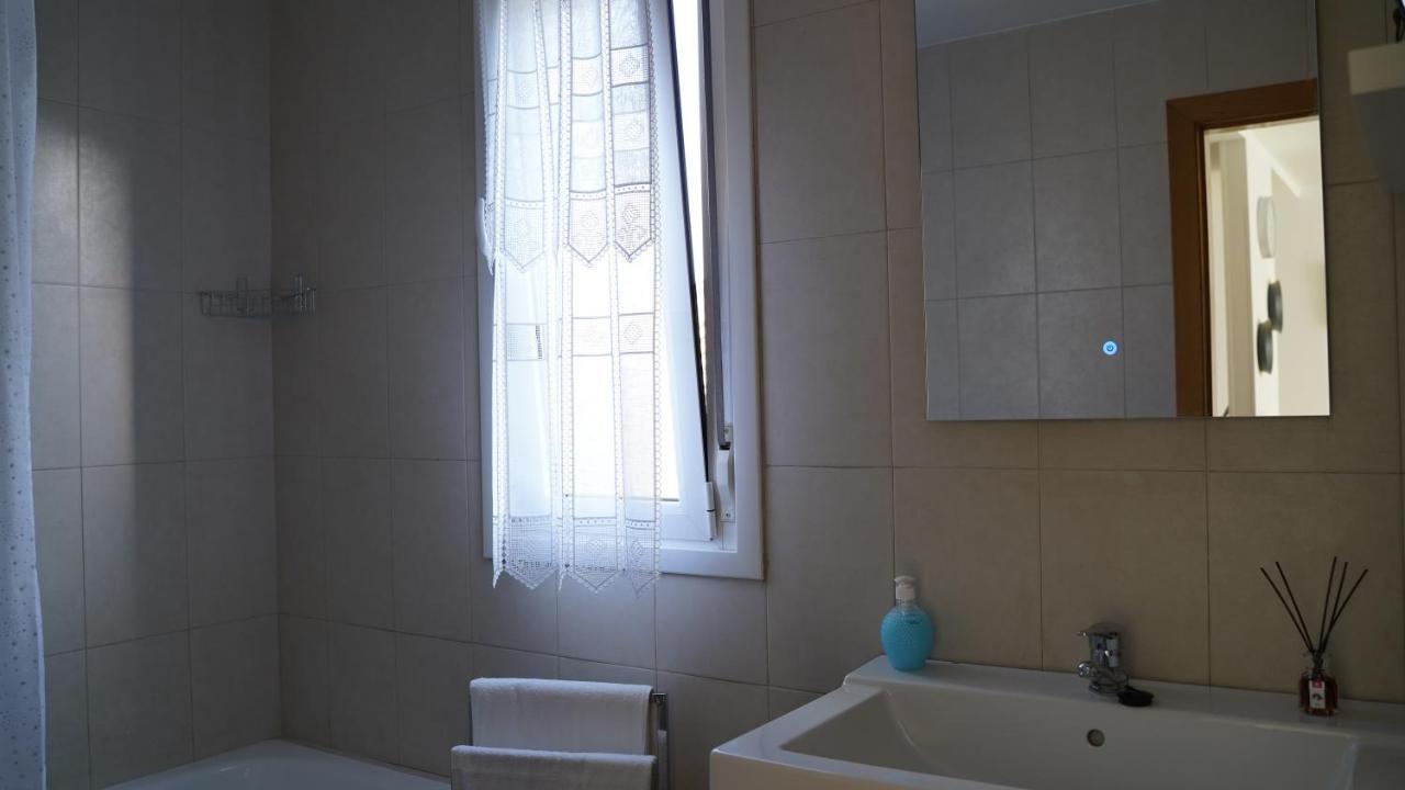 Ferienwohnung Solares Style Vistas Al Rio Miera Exterior foto